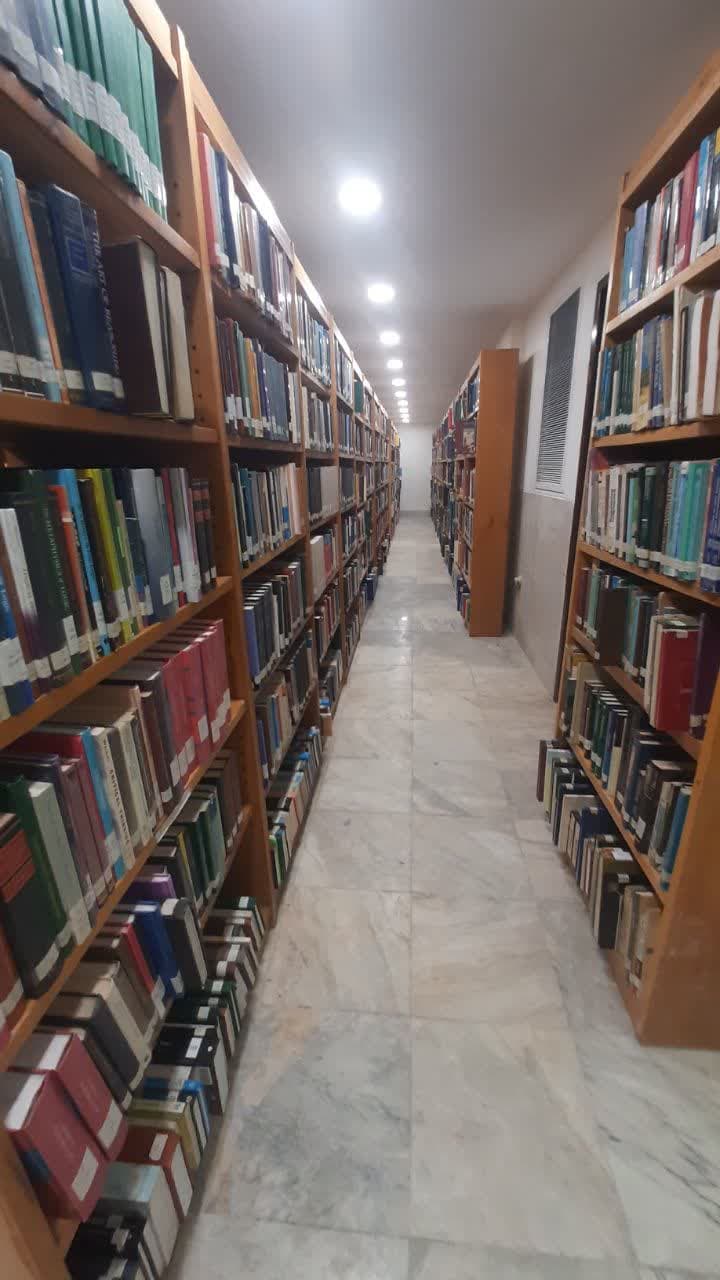 پروژه تکمبل فاز اول مخزن کتابخانه دانشکده ادبیات